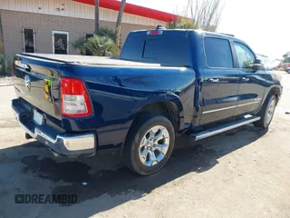 2019 Ram 1500 Big Horn z VIN 1C6RREFT4KN769061, wystawiony jako IAAI lot #41356744 z przebiegiem Nie podano mil oraz . Historia ofert i sprzedaży dostępna na DreamBid. Obrazek 4.