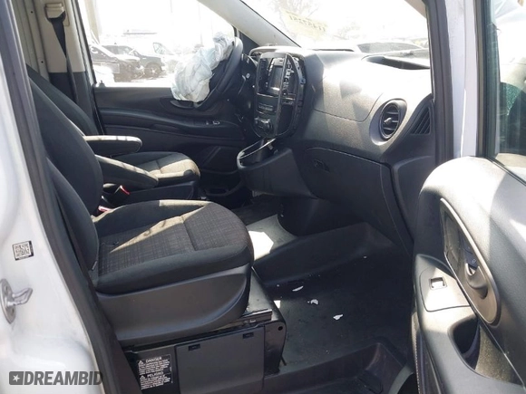 2019 Mercedes-Benz Metris Cargo Van with VIN WD3PG3EA1K3550445, listed as a IAAI auction lot 41457251 with 242,243 mi miles. Bid and sale history available at carsss.com. Image 5.