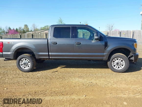 2018 Ford Super Duty F-250 SRW XL with VIN 1FT7W2B64JEC34849, listed as a IAAI auction lot 41970883 with 191,631 mi miles. Bid and sale history available at carsss.com. Image 13.