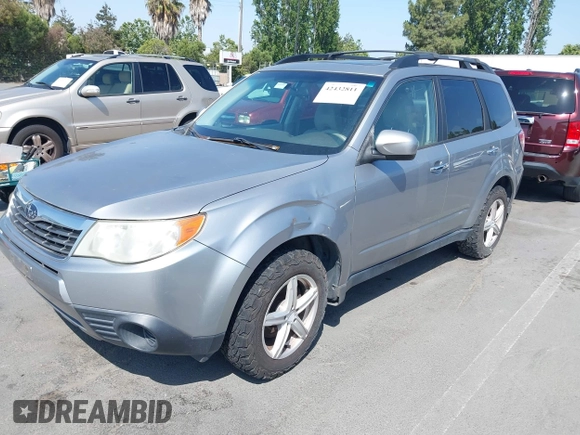 2009 Subaru Forester X with VIN JF2SH63669H716034, listed as a IAAI auction lot 42432811 with 192,094 mi miles and . Bid and sale history available at DreamBid. Image 2.