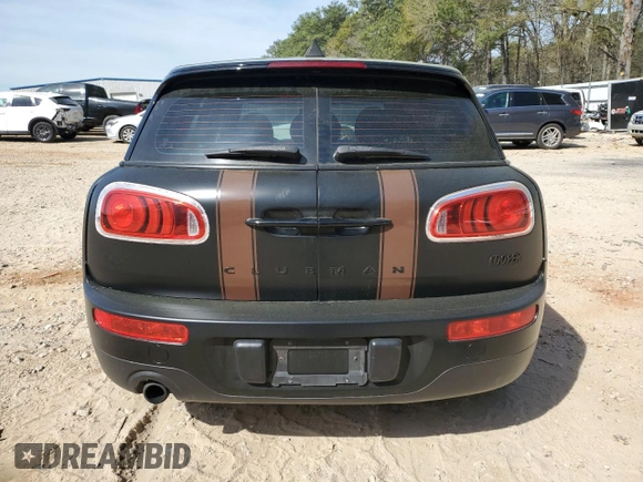 2016 MINI Clubman z VIN WMWLN5C50G2E29737, wystawiony jako Copart lot #50459135 z przebiegiem 129 940 mil mil oraz Szkody całkowita. Historia ofert i sprzedaży dostępna na DreamBid. Obrazek 6.