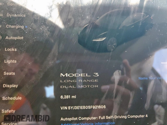 2025 Tesla Model 3 Long Range with VIN 5YJ3E1EB0SF921606, listed as a Copart auction lot 60728995 with 6,281 mi miles and Salvage title. Bid and sale history available at DreamBid. Image 9.