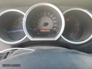 2006 Toyota Tacoma with VIN 5TEUX42NX6Z240310, listed as a Copart auction lot 53532775 with 184,812 mi miles and Clean Title. Bid and sale history available at carsss.com. Image 9.