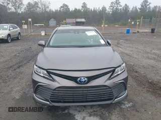 2022 Toyota Camry Hybrid LE with VIN 4T1C31AK7NU578506, listed as a IAAI auction lot 41549933 with 16,440 mi miles. Bid and sale history available at carsss.com. Image 12.