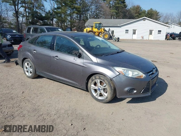 2014 Ford Focus SE with VIN 1FADP3F2XEL170580, listed as a IAAI auction lot 41752699 with 102,666 mi miles. Bid and sale history available at carsss.com. Image 1.