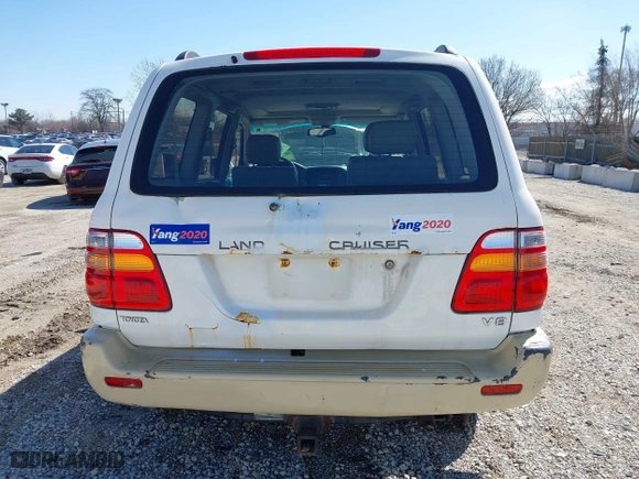 2000 Toyota Land Cruiser with VIN JT3HT05J5Y0126396, listed as a IAAI auction lot 41986185 with 201,156 mi miles. Bid and sale history available at carsss.com. Image 17.