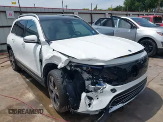 2024 Mercedes-Benz EQB 250+ z VIN W1N9M0CBXRN099413, wystawiony jako IAAI lot #42049307 z przebiegiem 2865 mil mil oraz . Historia ofert i sprzedaży dostępna na DreamBid. Obrazek 1.
