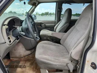 2000 Chevrolet Astro Cargo z VIN 1GCDM19W2YB128890, wystawiony jako Copart lot #59023315 z przebiegiem Nie podano mil oraz Szkoda całkowita • Salvage title. Historia ofert i sprzedaży dostępna na DreamBid. Obrazek 7.