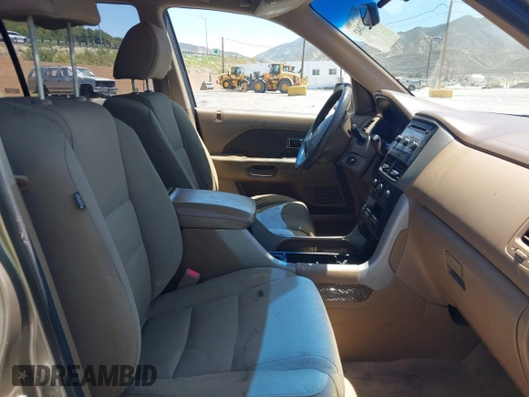 2008 Honda Pilot VP with VIN 5FNYF28278B022366, listed as a IAAI auction lot 42222842 with 143,390 mi miles and . Bid and sale history available at DreamBid. Image 5.