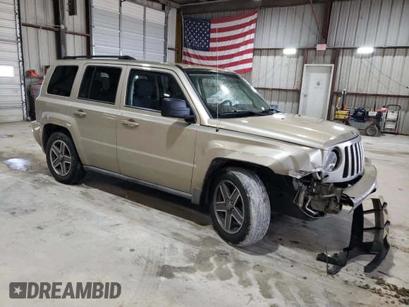 2010 Jeep Patriot Sport with VIN 1J4NF2GB6AD500823, listed as a Copart auction lot 46628065 with 137,985 mi miles and Salvage Title. Bid and sale history available at carsss.com. Image 4.