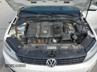2012 Volkswagen Jetta SE z VIN 3VWDX7AJ7CM463135, wystawiony jako Copart lot #53800555 z przebiegiem 118 341 mil mil oraz Szkoda całkowita • Salvage title. Historia ofert i sprzedaży dostępna na DreamBid. Obrazek 11.