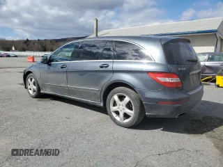 2011 Mercedes-Benz R-Class R 350 with VIN 4JGCB6FE4BA117585, listed as a Copart auction lot 47002125 with 256,853 mi miles and Clean Title. Bid and sale history available at carsss.com. Image 2.
