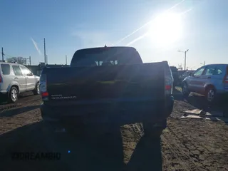 2015 Toyota Tacoma with VIN 3TMLU4EN4FM190968, listed as a IAAI auction lot 41749985 with 152,668 mi miles and . Bid and sale history available at DreamBid. Image 16.