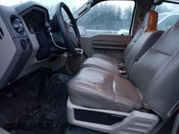 2008 Ford F-250 XL z VIN 1FTSW20598EA41367, wystawiony jako Copart lot #84403714 z przebiegiem 45 136 mil mil oraz Szkoda całkowita • Salvage title. Historia ofert i sprzedaży dostępna na DreamBid. Obrazek 7.