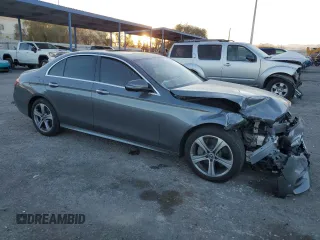 2020 Mercedes-Benz E-Class E 350 with VIN W1KZF8DB4LA765412, listed as a Copart auction lot 87007634 with 42,566 mi miles and Salvage Title. Bid and sale history available at carsss.com. Image 4.