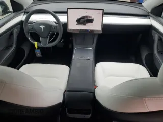 2024 Tesla Model Y с VIN 7SAYGDED4RF045915, выставлен на аукционе Copart как лот 55170415 с пробегом 13 234 миль миль и Списание • Salvage title. История ставок и продаж доступна на DreamBid. Изображение 8.