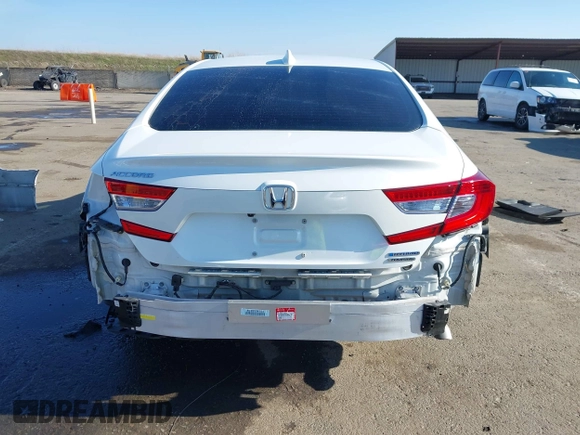 2018 Honda Accord Touring z VIN 1HGCV3F96JA014262, wystawiony jako IAAI lot #41285339 z przebiegiem 86 670 mil mil oraz . Historia ofert i sprzedaży dostępna na DreamBid. Obrazek 17.