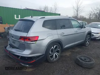 2023 Volkswagen Atlas SEL z VIN 1V2BR2CA9PC502866, wystawiony jako IAAI lot #41877062 z przebiegiem 18 605 mil mil oraz . Historia ofert i sprzedaży dostępna na DreamBid. Obrazek 4.