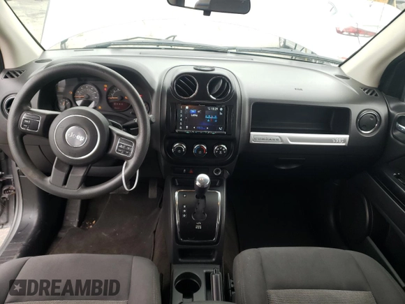 2015 Jeep Compass Sport with VIN 1C4NJDBBXFD423453, listed as a Copart auction lot 35896183 with 140,221 mi miles. Bid and sale history available at carsss.com. Image 8.