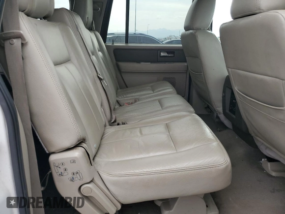 2014 Ford Expedition Max XLT z VIN 1FMJK1J55EEF63419, wystawiony jako Copart lot #62388985 z przebiegiem 181 246 mil mil oraz Czysty tytuł • Clean title. Historia ofert i sprzedaży dostępna na DreamBid. Obrazek 11.