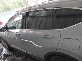 2020 Honda CR-V Touring z VIN 2HKRW2H90LH608435, wystawiony jako IAAI lot #42318256 z przebiegiem 32 602 mil mil oraz . Historia ofert i sprzedaży dostępna na DreamBid. Obrazek 14.