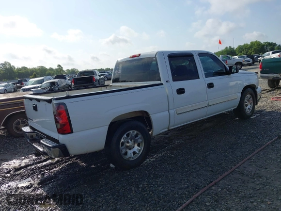 2007 Chevrolet Silverado 1500 LS with VIN 2GCEC13V971183391, listed as a IAAI auction lot 42151015 with 314,833 mi miles and . Bid and sale history available at DreamBid. Image 4.