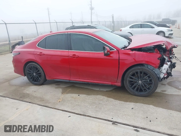 2021 Toyota Camry XSE z VIN 4T1K61AKXMU426592, wystawiony jako IAAI lot #41651425 z przebiegiem 56 485 mil mil oraz . Historia ofert i sprzedaży dostępna na DreamBid. Obrazek 13.