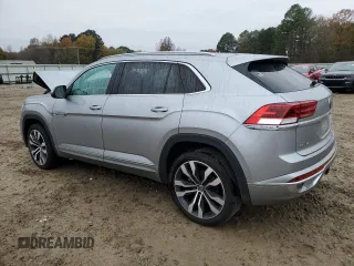 2022 Volkswagen Atlas SEL Premium R-Line with VIN 1V2FE2CA8NC205856, listed as a Copart auction lot 83979724 with 66,060 mi miles and Salvage title. Bid and sale history available at DreamBid. Image 2.