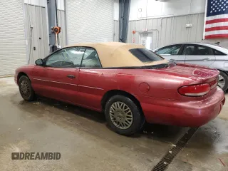 1996 Chrysler Sebring z VIN 3C3EL45X7TT267559, wystawiony jako Copart lot #56020395 z przebiegiem 66 026 mil mil oraz Tytuł czysty. Historia ofert i sprzedaży dostępna na DreamBid. Obrazek 2.