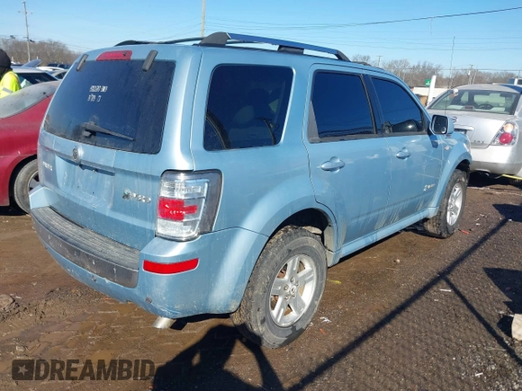 2008 Mercury Mariner with VIN 4M2CU29H48KJ31996, listed as a IAAI auction lot 41643311 with 151,195 mi miles. Bid and sale history available at carsss.com. Image 4.