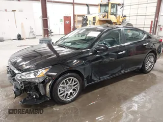 2022 Nissan Altima SV with VIN 1N4BL4DW2NN309118, listed as a IAAI auction lot 41433005 with 62,327 mi miles and . Bid and sale history available at DreamBid. Image 18.