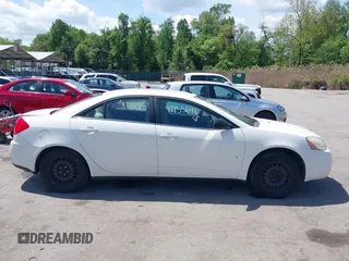 2008 Pontiac G6 1SV Value Leader z VIN 1G2ZF57B184150315, wystawiony jako IAAI lot #42155646 z przebiegiem 350 654 mil mil oraz . Historia ofert i sprzedaży dostępna na DreamBid. Obrazek 13.