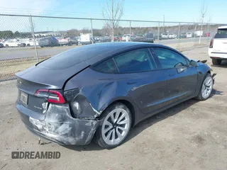 2022 Tesla Model 3 Long Range with VIN 5YJ3E1EB0NF314870, listed as a IAAI auction lot 41762301 with 38,840 mi miles and . Bid and sale history available at DreamBid. Image 4.