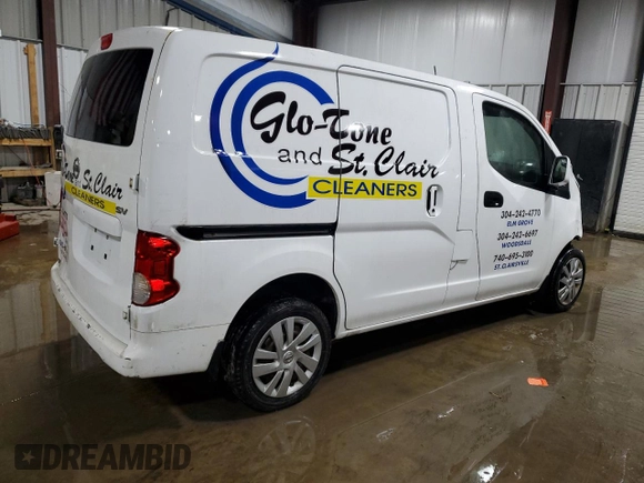 2015 Nissan NV200 SV with VIN 3N6CM0KN3FK720045, listed as a Copart auction lot 46091125 with 95,099 mi miles and Salvage Title. Bid and sale history available at carsss.com. Image 3.