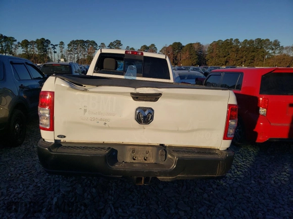 2021 Ram 2500 Tradesman с VIN 3C6UR4HJ2MG570652, выставлен на аукционе Copart как лот 81720834 с пробегом 107 229 миль миль и Списание • Salvage title. История ставок и продаж доступна на DreamBid. Изображение 6.