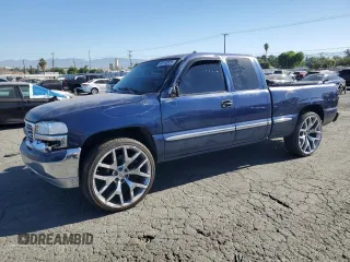 2002 GMC Sierra 1500 SLE z VIN 2GTEC19T021224506, wystawiony jako Copart lot #64145505 z przebiegiem 177 522 mil mil oraz Szkoda całkowita • Salvage title. Historia ofert i sprzedaży dostępna na DreamBid. Obrazek 1.