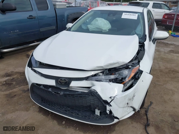 2020 Toyota Corolla LE with VIN JTDEPRAE2LJ043723, listed as a IAAI auction lot 40468101 with 116,008 mi miles. Bid and sale history available at carsss.com. Image 6.