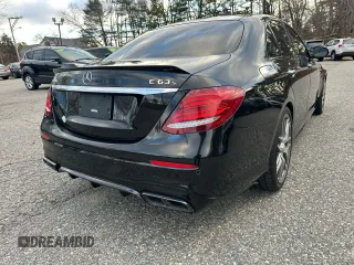 2019 Mercedes-Benz E 63 S AMG with VIN WDDZF8KB5KA527232, listed as a Copart auction lot 44852625 with 87,854 mi miles and Clean Title. Bid and sale history available at DreamBid. Image 4.