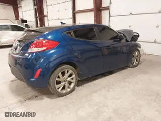 2016 Hyundai Veloster with VIN KMHTC6AD9GU252806, listed as a IAAI auction lot 41081753 with 112,662 mi miles. Bid and sale history available at carsss.com. Image 4.