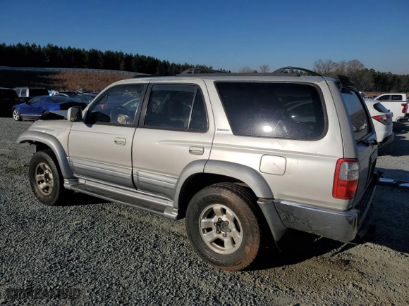 1998 Toyota 4Runner with VIN JT3GN87R7W0066478, listed as a Copart auction lot 46827425 with 247,495 mi miles and Salvage Title. Bid and sale history available at carsss.com. Image 2.