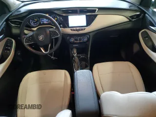 2020 Buick Encore GX Select z VIN KL4MMESL4LB134670, wystawiony jako Copart lot #49766405 z przebiegiem 43 801 mil mil oraz Szkoda całkowita • Salvage title. Historia ofert i sprzedaży dostępna na DreamBid. Obrazek 8.