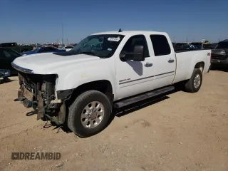 2012 GMC Sierra 3500HD SRW SLE z VIN 1GT423C80CF202840, wystawiony jako Copart lot #73801354 z przebiegiem 187 849 mil mil oraz Szkody całkowita. Historia ofert i sprzedaży dostępna na DreamBid. Obrazek 1.