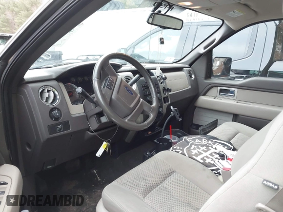 2009 Ford F-150 XL with VIN 1FTRW14819FB36787, listed as a IAAI auction lot 41471592 with 139,605 mi miles and . Bid and sale history available at DreamBid. Image 5.