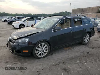 2013 Volkswagen Jetta SportWagen SE w/Sunroof with VIN 3VWPP7AJXDM629596, listed as a Copart auction lot 69369234 with 117,749 mi miles and Salvage Title. Bid and sale history available at carsss.com. Image 1.