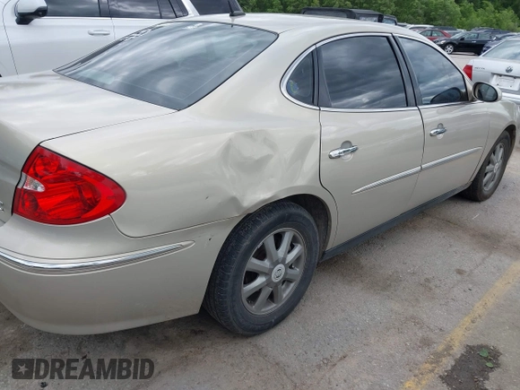 2008 Buick LaCrosse CX с VIN 2G4WC582181348129, выставлен на аукционе IAAI как лот 42311263 с пробегом 166 503 миль миль и . История ставок и продаж доступна на DreamBid. Изображение 6.