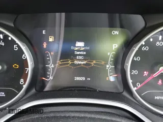 2020 Jeep Compass Limited with VIN 3C4NJDCB7LT233985, listed as a IAAI auction lot 42155583 with 28,929 mi miles and . Bid and sale history available at DreamBid. Image 7.