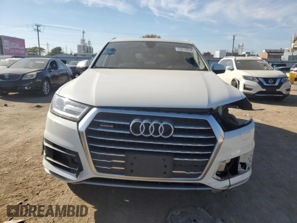 2017 Audi Q7 Premium with VIN WA1AHAF71HD044773, listed as a Copart auction lot 76678044 with 95,722 mi miles and Salvage title. Bid and sale history available at DreamBid. Image 5.