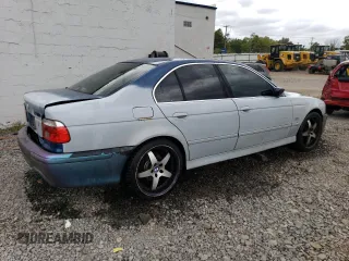 2001 BMW 5 Series 530iA with VIN WBADT63411CF04826, listed as a Copart auction lot 71732694 with 156,297 mi miles and Salvage Title. Bid and sale history available at carsss.com. Image 3.
