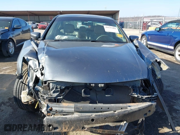2011 Honda Accord EX-L with VIN 1HGCP3F82BA025522, listed as a IAAI auction lot 41125402 with 119,087 mi miles and . Bid and sale history available at DreamBid. Image 12.