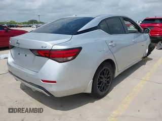 2021 Nissan Sentra SV z VIN 3N1AB8CV4MY305942, wystawiony jako IAAI lot #42090322 z przebiegiem 41 516 mil mil oraz . Historia ofert i sprzedaży dostępna na DreamBid. Obrazek 4.